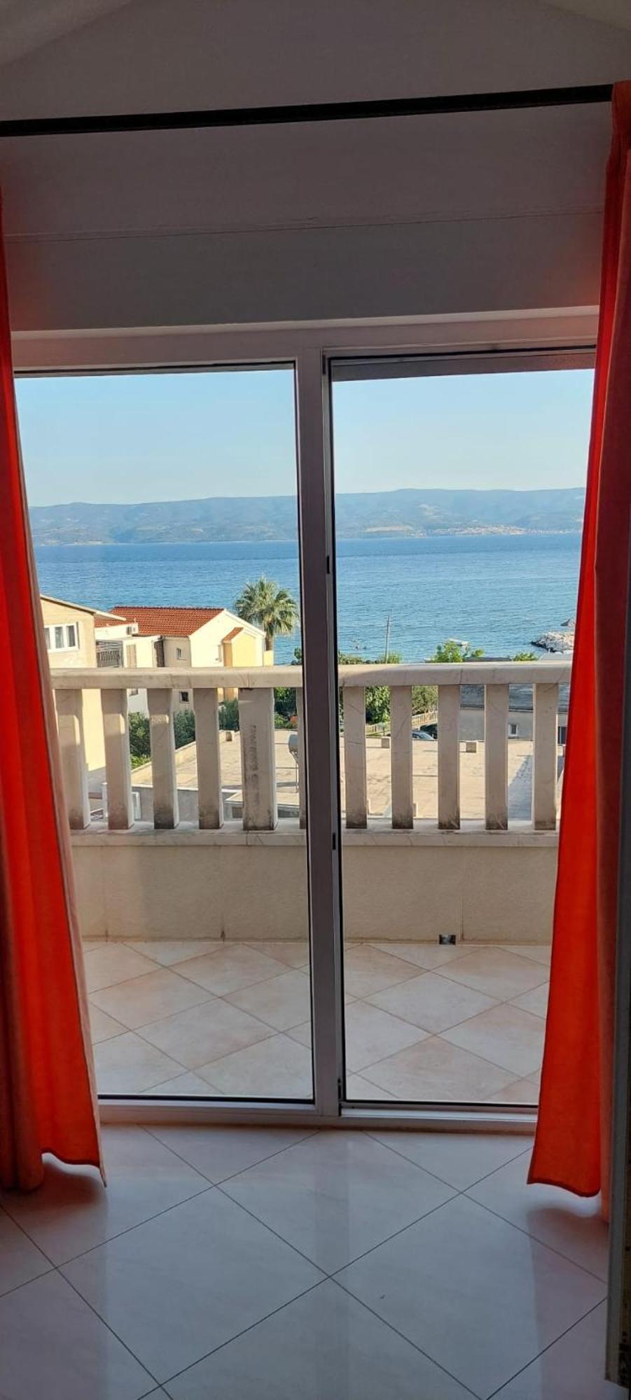 אומיס Apartments Ticinovic מראה חיצוני תמונה