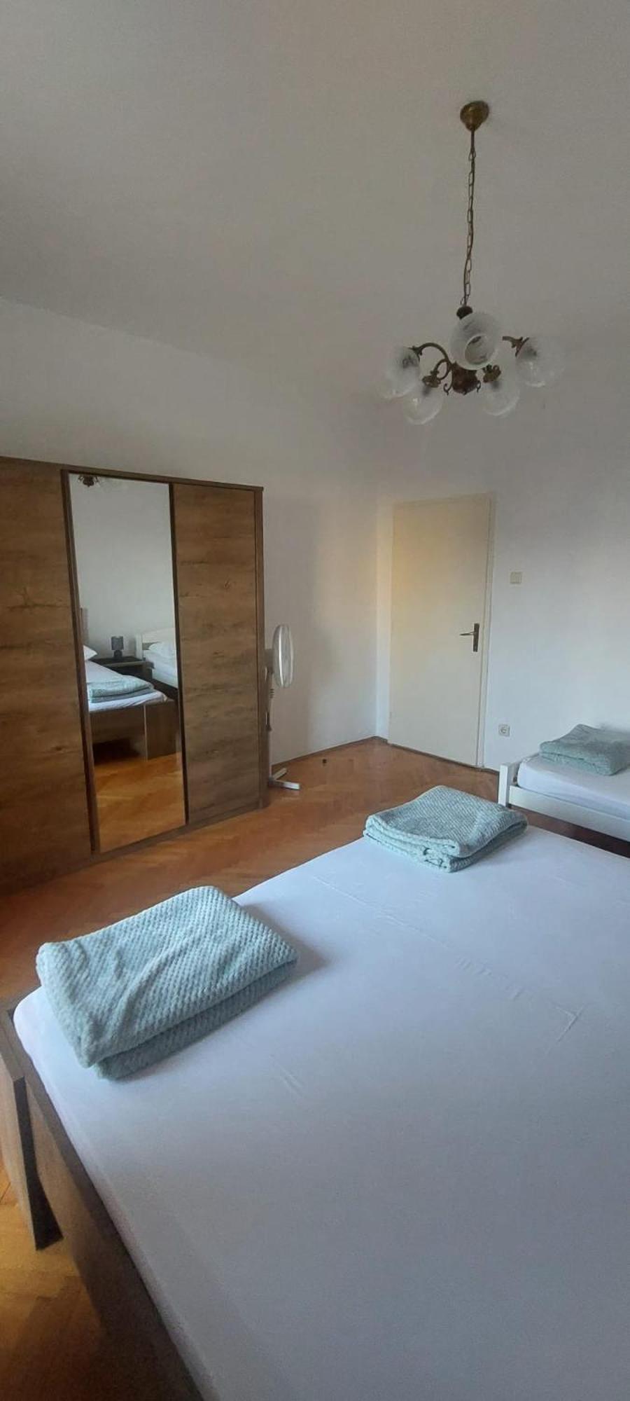 אומיס Apartments Ticinovic מראה חיצוני תמונה