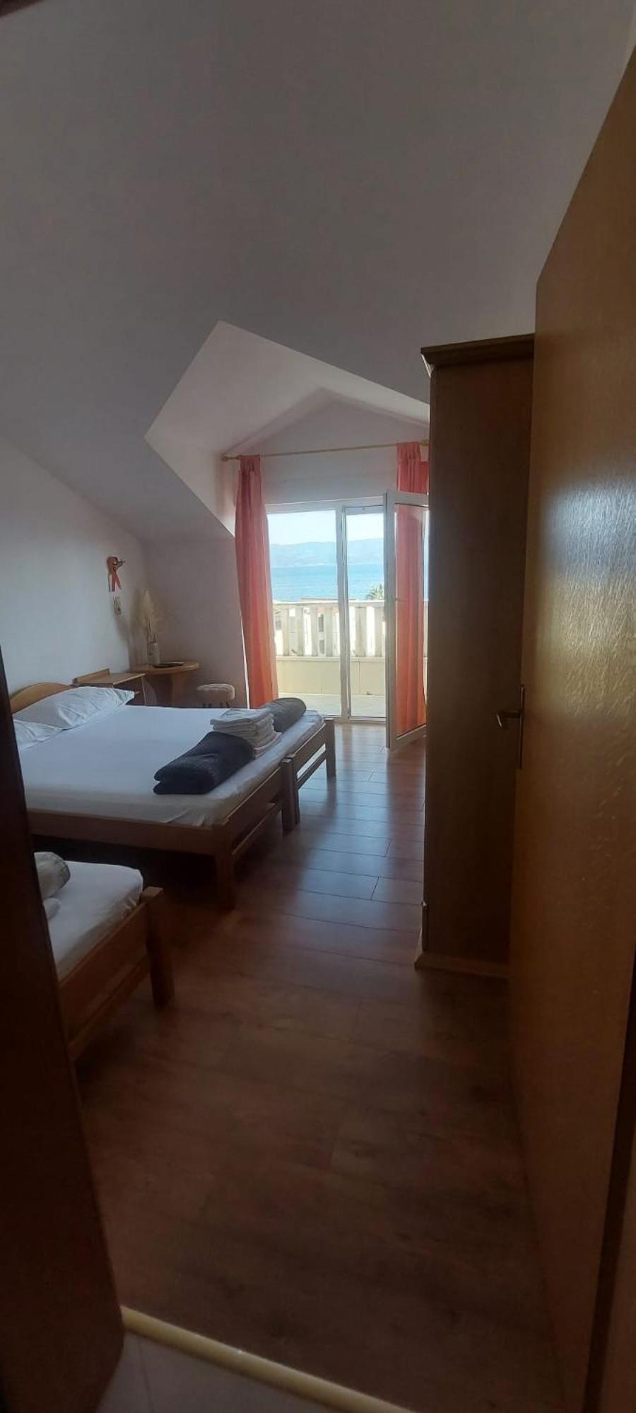 אומיס Apartments Ticinovic מראה חיצוני תמונה