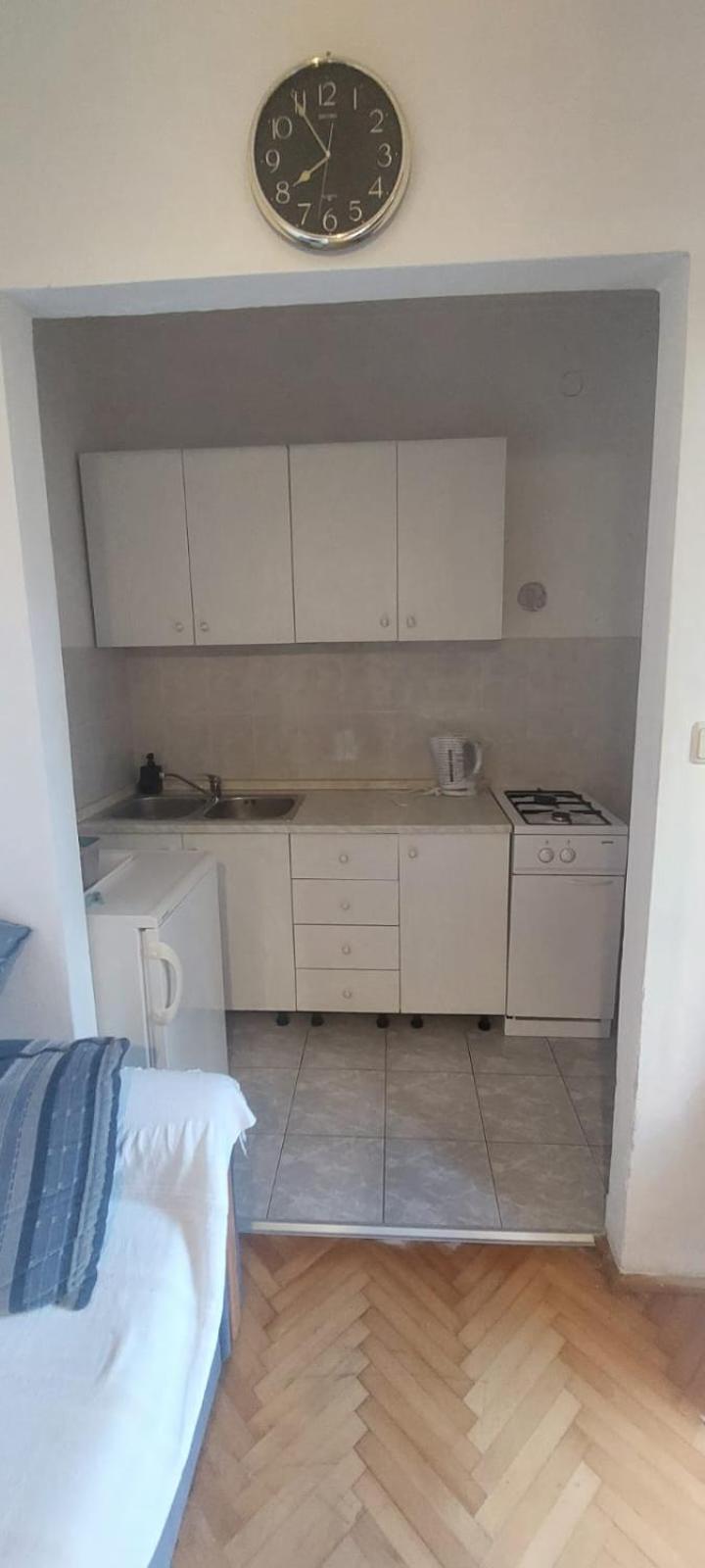 אומיס Apartments Ticinovic מראה חיצוני תמונה