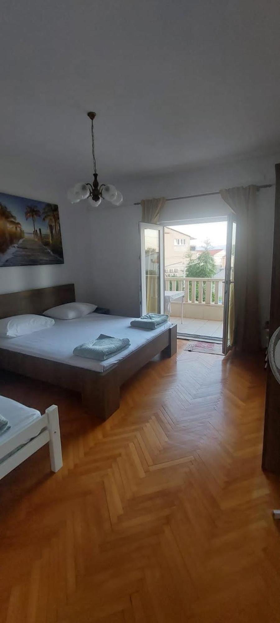 אומיס Apartments Ticinovic מראה חיצוני תמונה