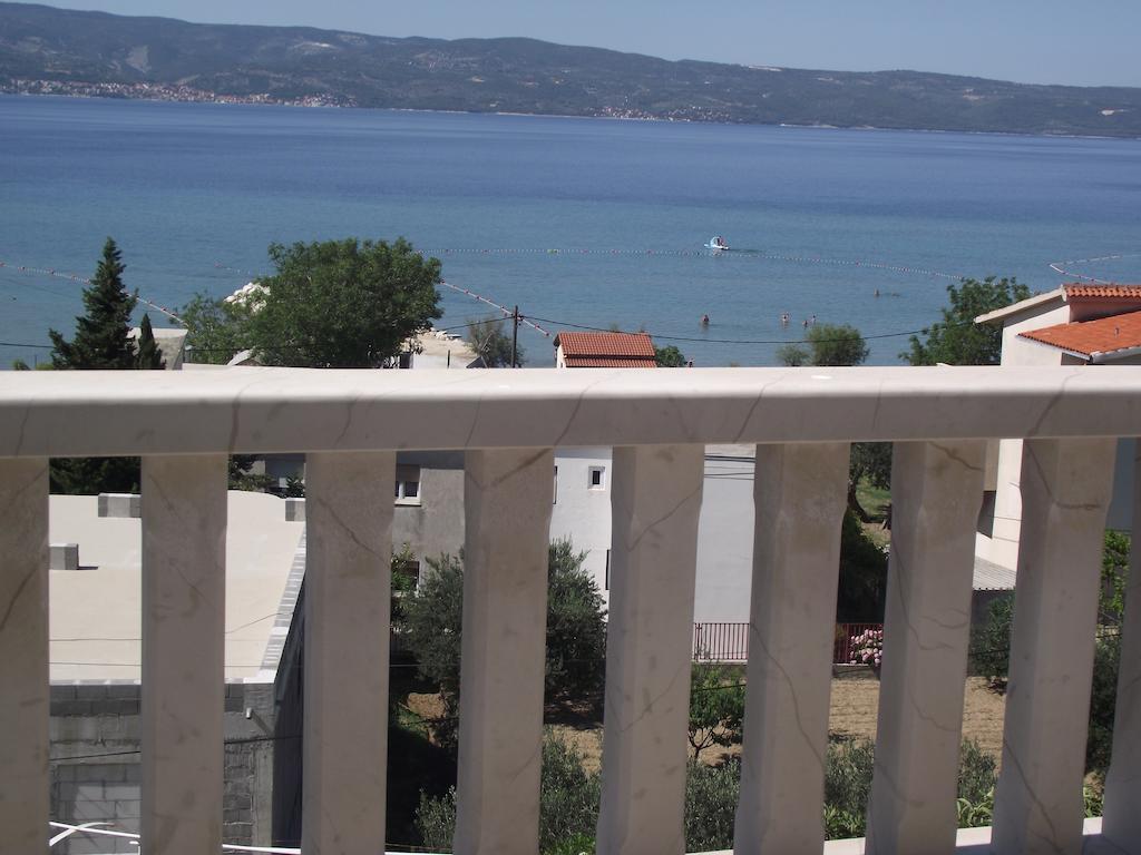 אומיס Apartments Ticinovic חדר תמונה