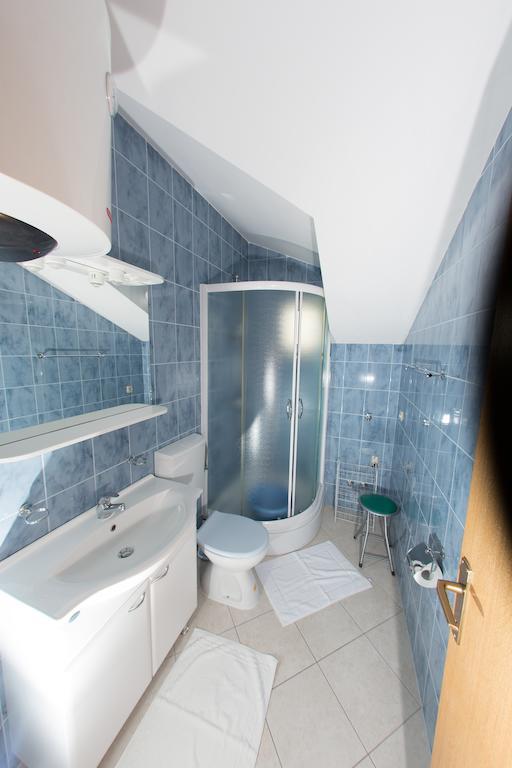 אומיס Apartments Ticinovic חדר תמונה